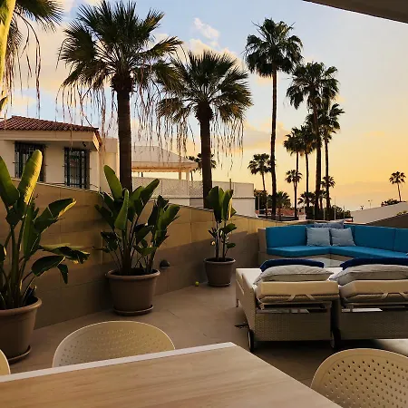 Апартаменти Happy Tenerife Адехе